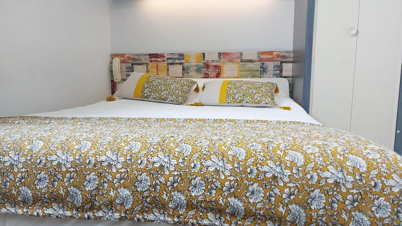 Logis Hotel Vannes Nord Le Clos Des Hortensias Locqueltas 2*,